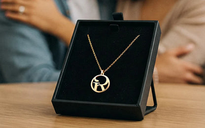 Collier monogramme